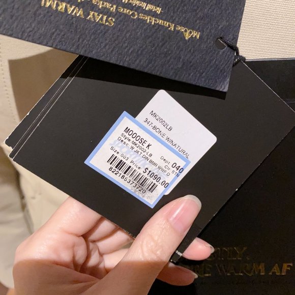 Authentic Moose Knuckles Debbie Bomber Jacket with Big Fox Fur, New w/ Tag! - Picture 3 of 13